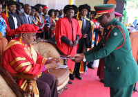 Jenerali Mabeyo Atunukiwa Nishani Maalum ya Mlima Kilimanjaro